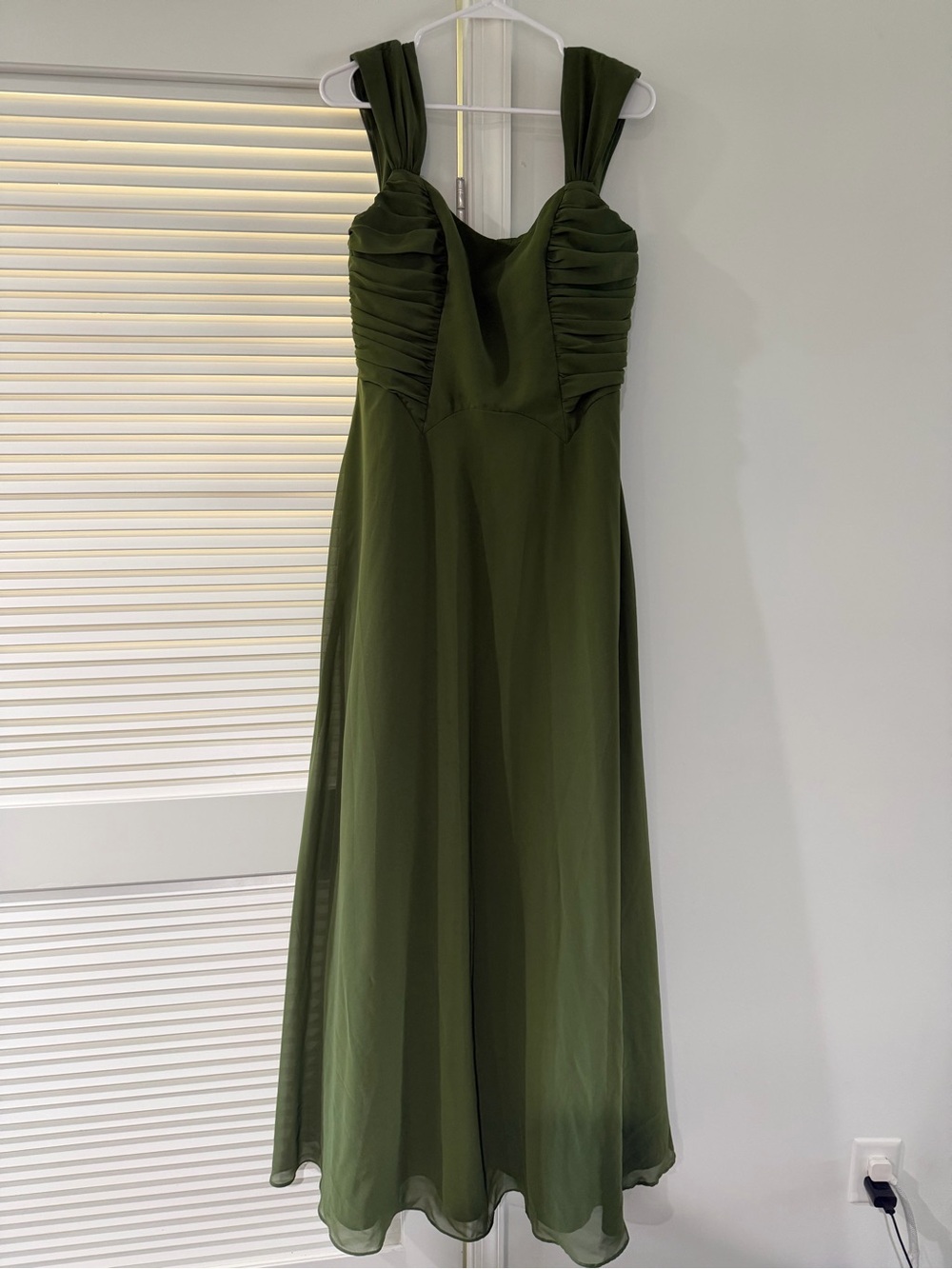 Azazie Oasis Olive A-Line with Pockets Chiffon Dress — Size: 12